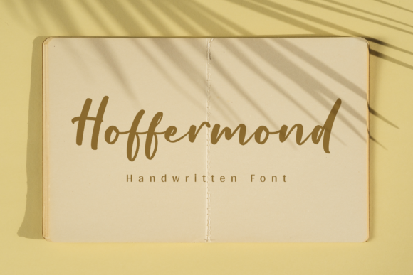 Hoffermond: The Handwritten Typeface That Elevates Campaign Visuals